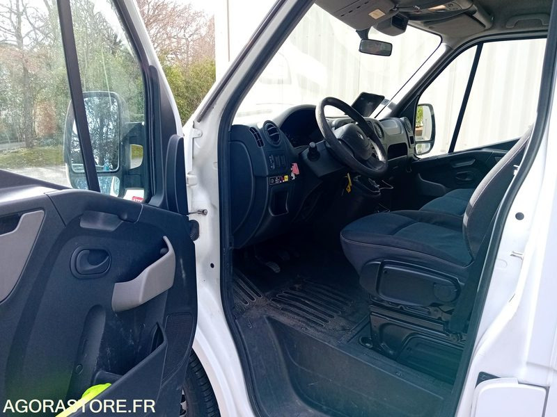 RENAULT MASTER 3 BUS 16 PLACES DCI 125 - 255000kms - 2012 - Микроавтобус, Пассажирский фургон: фото 5 RENAULT MASTER 3 BUS 16 PLACES DCI 125 - 255000kms - 2012 - Микроавтобус, Пассажирский фургон: фото 5