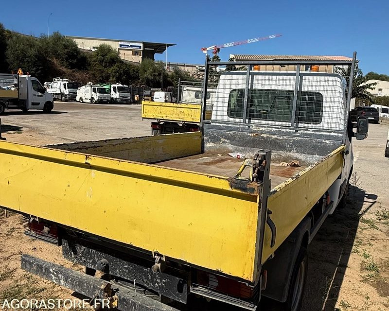 RENAULT MASTER BENNE - Малотоннажный самосвал: фото 5 RENAULT MASTER BENNE - Малотоннажный самосвал: фото 5