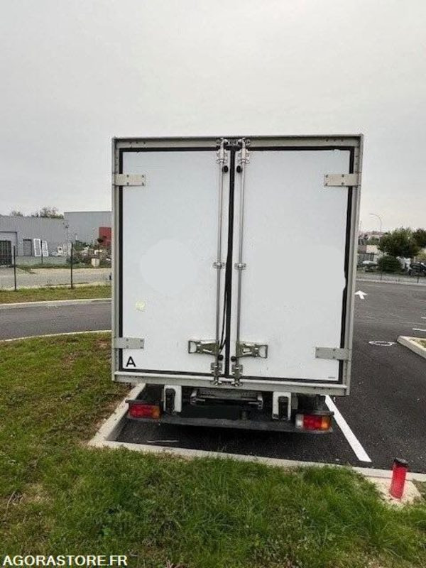 RENAULT MASTER FRIGO - Малотоннажный рефрижератор: фото 2 RENAULT MASTER FRIGO - Малотоннажный рефрижератор: фото 2