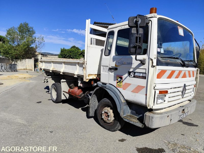 RENAULT S120 CAMION BENNE 1994 144 599 KMS BON ETAT - Малотоннажный самосвал: фото 2 RENAULT S120 CAMION BENNE 1994 144 599 KMS BON ETAT - Малотоннажный самосвал: фото 2