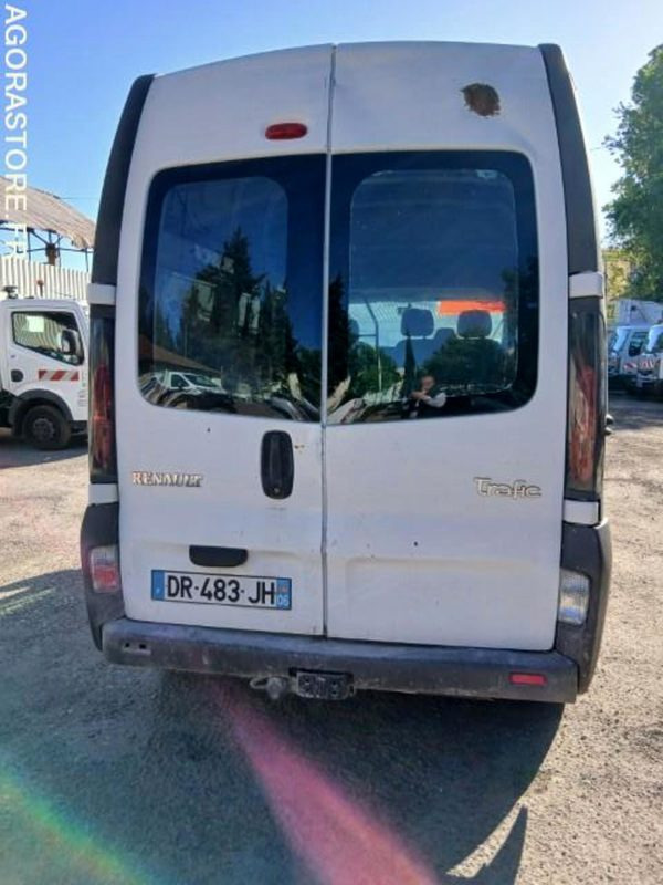 RENAULT TRAFIC N 632 - Легковой фургон: фото 3 RENAULT TRAFIC N 632 - Легковой фургон: фото 3
