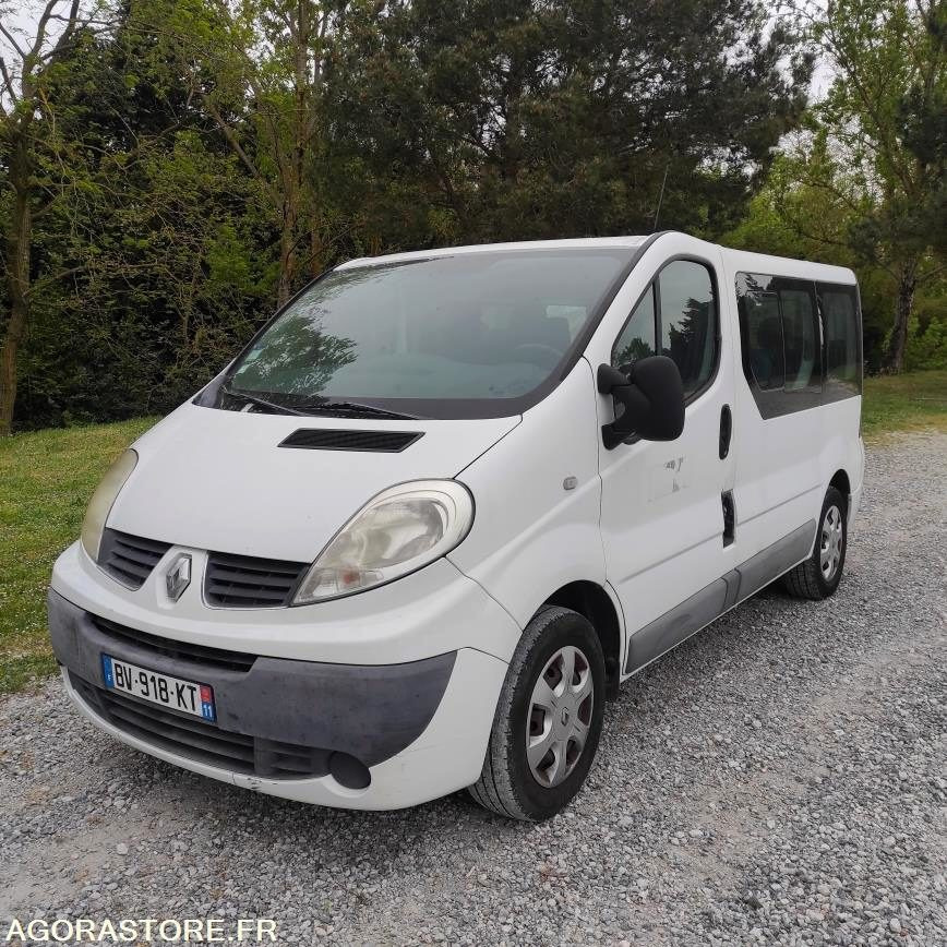 RENAULT TRAFIC PASSENGER L1H1 2.0 DCI 90 CV - Микроавтобус, Пассажирский фургон: фото 3 RENAULT TRAFIC PASSENGER L1H1 2.0 DCI 90 CV - Микроавтобус, Пассажирский фургон: фото 3