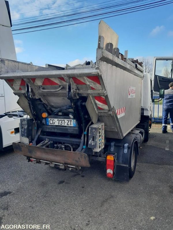 Renault BOM - 2008 - CG737ZT - Мусоровоз: фото 4 Renault BOM - 2008 - CG737ZT - Мусоровоз: фото 4