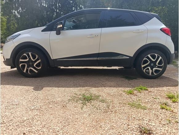 Renault CAPTUR - Хэтчбек: фото 3 Renault CAPTUR - Хэтчбек: фото 3