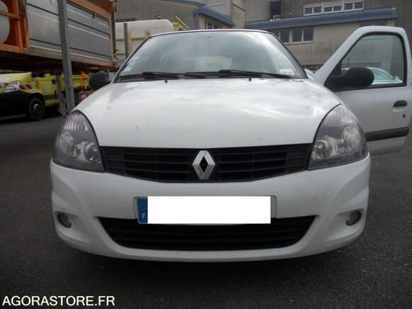 Renault CLIO CAMPUS - Хэтчбек: фото 1 Renault CLIO CAMPUS - Хэтчбек: фото 1