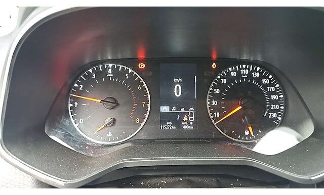 Хэтчбек Renault CLIO: фото 10 Хэтчбек Renault CLIO: фото 10