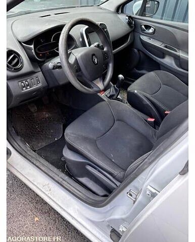 Хэтчбек Renault CLIO: фото 9 Хэтчбек Renault CLIO: фото 9