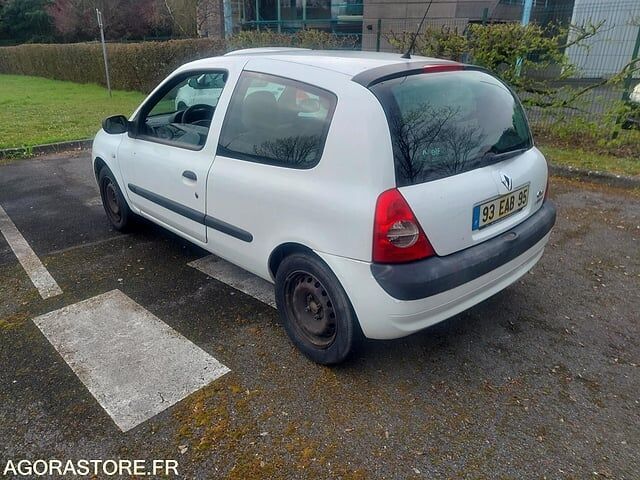 Renault CLIO - Хэтчбек: фото 4 Renault CLIO - Хэтчбек: фото 4