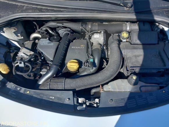 Renault CLIO - Хэтчбек: фото 2 Renault CLIO - Хэтчбек: фото 2