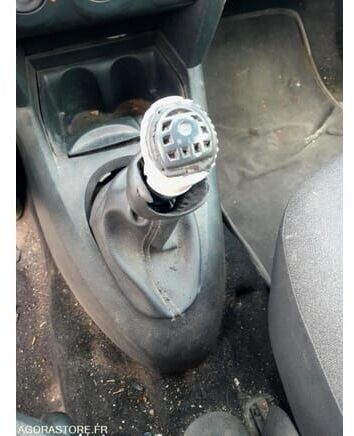 Хэтчбек Renault CLIO: фото 9