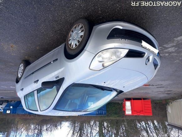Renault CLIO - Хэтчбек: фото 4 Renault CLIO - Хэтчбек: фото 4
