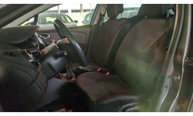 Хэтчбек Renault CLIO: фото 7 Хэтчбек Renault CLIO: фото 7