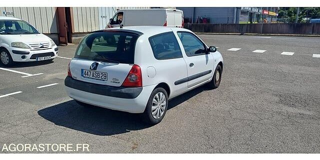 Renault CLIO - Хэтчбек: фото 4 Renault CLIO - Хэтчбек: фото 4
