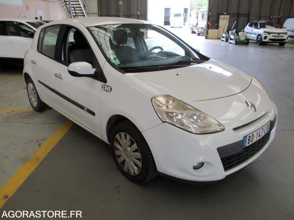 Renault CLIO - Хэтчбек: фото 1 Renault CLIO - Хэтчбек: фото 1
