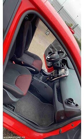 Renault CLIO - Хэтчбек: фото 2 Renault CLIO - Хэтчбек: фото 2