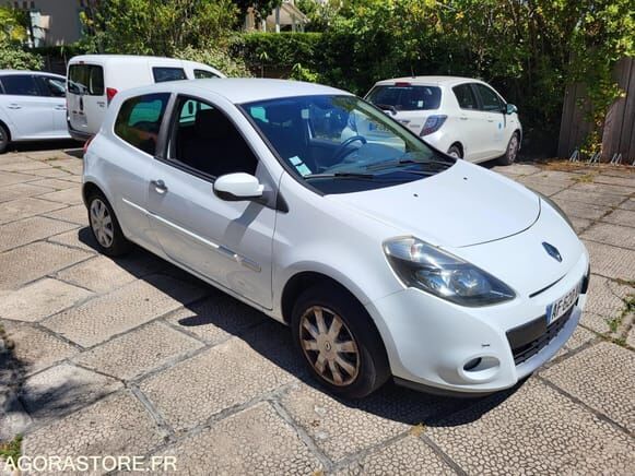 Renault CLIO - Хэтчбек: фото 3 Renault CLIO - Хэтчбек: фото 3