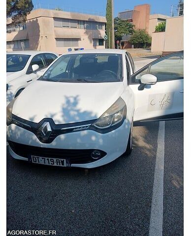 Renault CLIO - Хэтчбек: фото 1 Renault CLIO - Хэтчбек: фото 1
