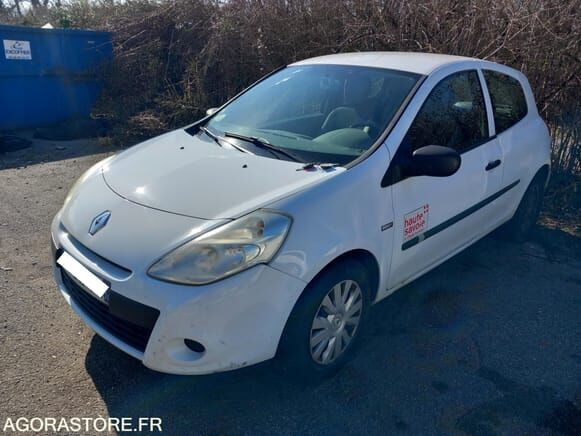 Renault CLIO - Хэтчбек: фото 1 Renault CLIO - Хэтчбек: фото 1