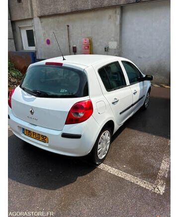 Хэтчбек Renault CLIO: фото 7 Хэтчбек Renault CLIO: фото 7