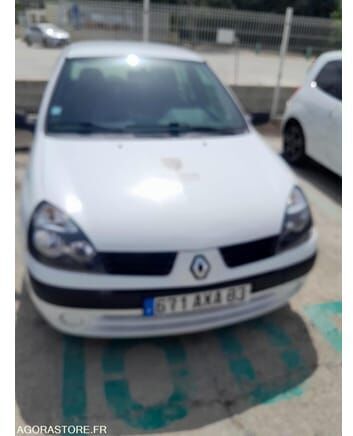 Хэтчбек Renault CLIO: фото 15
