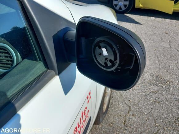 Renault CLIO - Хэтчбек: фото 2 Renault CLIO - Хэтчбек: фото 2