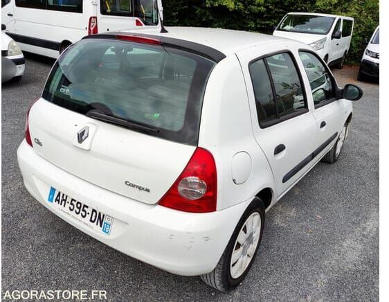 Renault CLIO - Хэтчбек: фото 2 Renault CLIO - Хэтчбек: фото 2