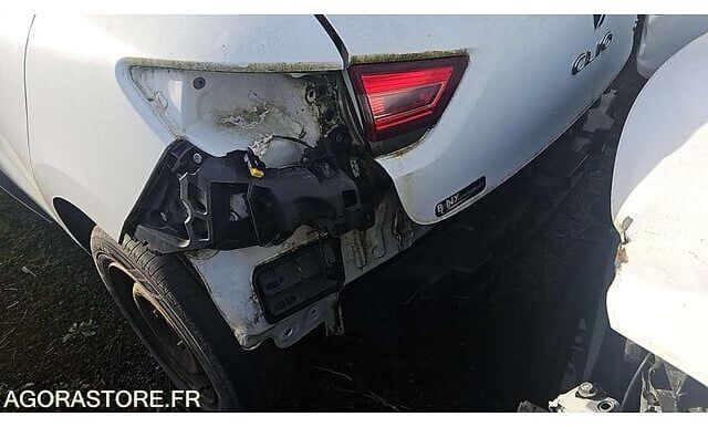 Хэтчбек Renault CLIO: фото 20