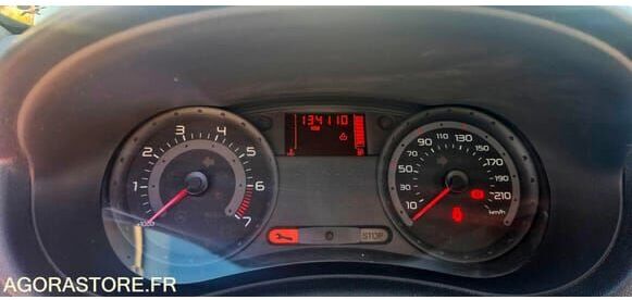 Хэтчбек Renault CLIO: фото 11