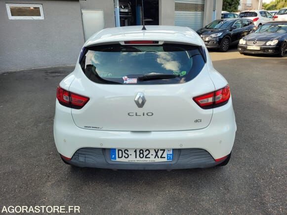 Хэтчбек Renault CLIO: фото 14