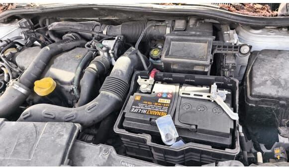 Хэтчбек Renault CLIO: фото 14 Хэтчбек Renault CLIO: фото 14