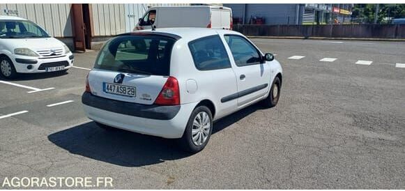 Renault CLIO - Хэтчбек: фото 4 Renault CLIO - Хэтчбек: фото 4