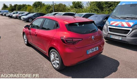 Хэтчбек Renault CLIO: фото 23 Хэтчбек Renault CLIO: фото 23