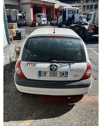 Renault CLIO - Хэтчбек: фото 4 Renault CLIO - Хэтчбек: фото 4
