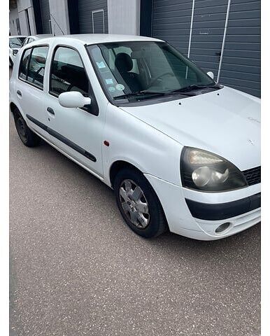 Renault CLIO - Хэтчбек: фото 3 Renault CLIO - Хэтчбек: фото 3