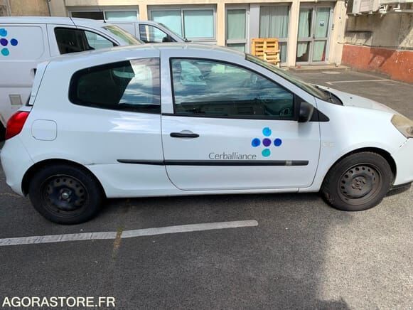 Renault CLIO - Хэтчбек: фото 4 Renault CLIO - Хэтчбек: фото 4