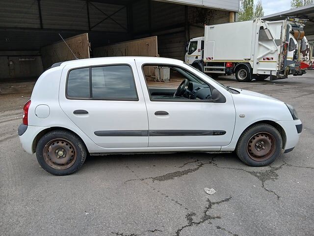 Renault CLIO - Хэтчбек: фото 4 Renault CLIO - Хэтчбек: фото 4
