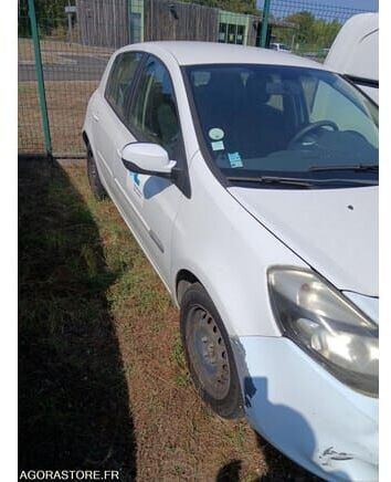 Renault CLIO - Хэтчбек: фото 4 Renault CLIO - Хэтчбек: фото 4