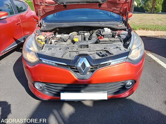 Renault CLIO4 - Хэтчбек: фото 1 Renault CLIO4 - Хэтчбек: фото 1