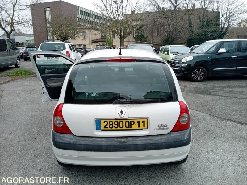 Renault Clio 2 165813 kms 2005 2890QP11 - Легковой автомобиль: фото 4 Renault Clio 2 165813 kms 2005 2890QP11 - Легковой автомобиль: фото 4