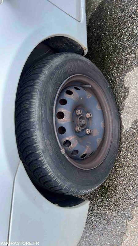 Легковой автомобиль Renault Clio - 2006 - 163200kms - FZ-228-PM: фото 6