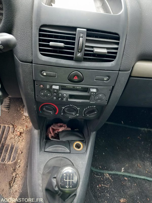 Легковой автомобиль Renault Clio 6815SY53: фото 8