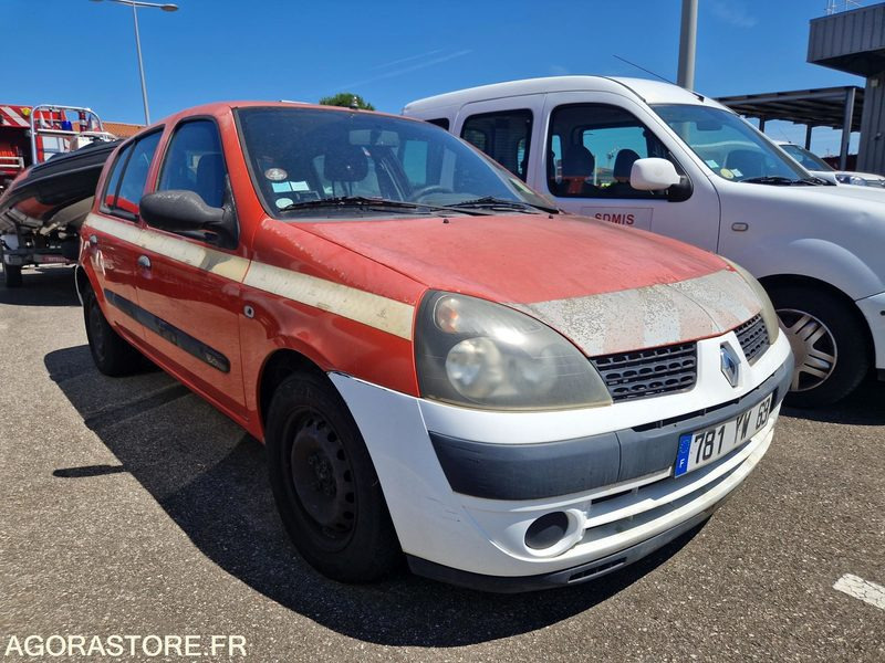 Renault Clio - 781YW69 - Легковой автомобиль: фото 2 Renault Clio - 781YW69 - Легковой автомобиль: фото 2