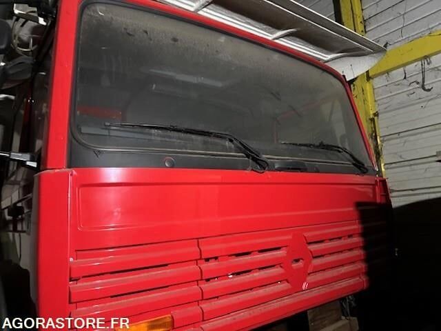 Renault G300 - Кабина для Грузовиков: фото 2 Renault G300 - Кабина для Грузовиков: фото 2