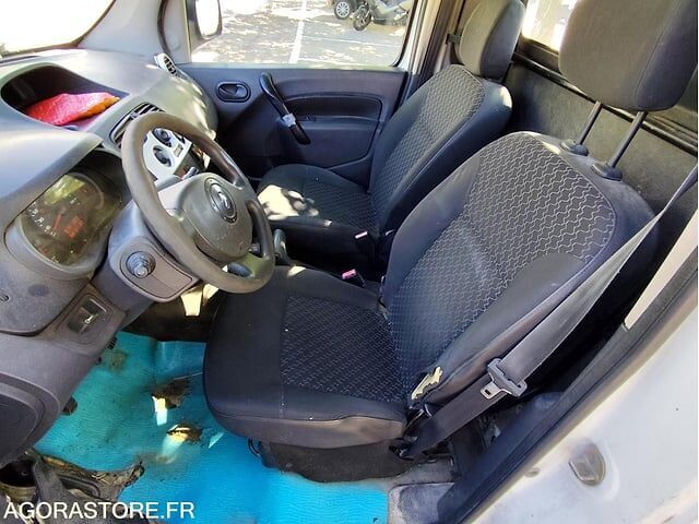 Renault KANGOO - Малотоннажный бортовой грузовик: фото 4 Renault KANGOO - Малотоннажный бортовой грузовик: фото 4