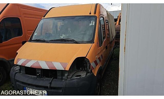 Renault MASTER - Цельнометаллический фургон: фото 1 Renault MASTER - Цельнометаллический фургон: фото 1