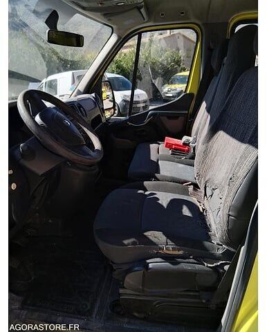 Renault MASTER - Грузовик бортовой/ Платформа: фото 3 Renault MASTER - Грузовик бортовой/ Платформа: фото 3