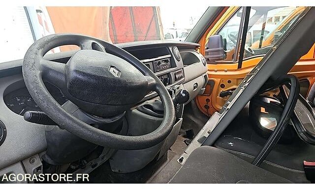Renault MASTER - Цельнометаллический фургон: фото 3 Renault MASTER - Цельнометаллический фургон: фото 3
