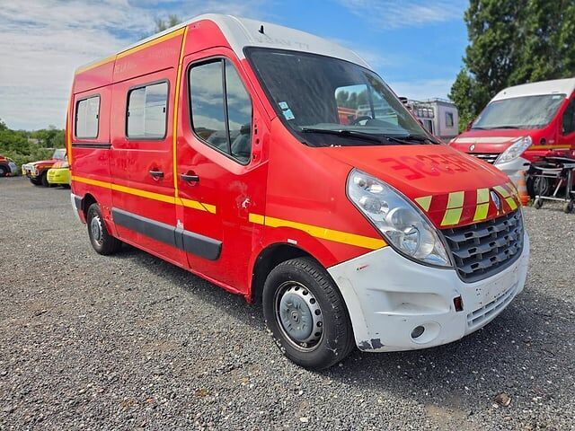 Renault MASTER - Машина скорой помощи: фото 2 Renault MASTER - Машина скорой помощи: фото 2