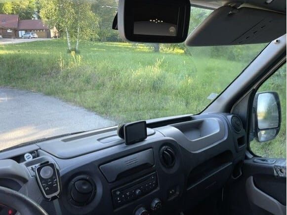 Renault MASTER RT - Грузовик с закрытым кузовом: фото 3 Renault MASTER RT - Грузовик с закрытым кузовом: фото 3