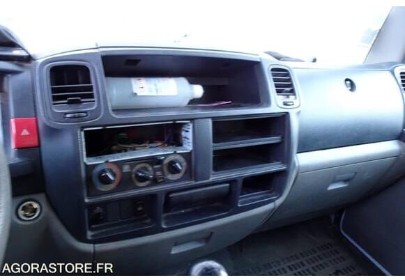 Самосвал Renault MAXITY: фото 16 Самосвал Renault MAXITY: фото 16